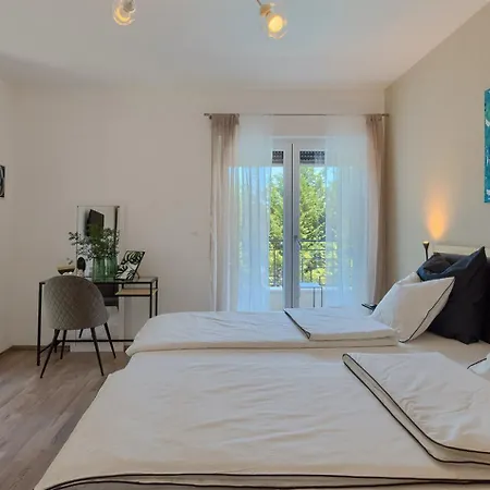 Vila Stribor Near Medulin For 8 People With Private Pool - Only 1 Km From The