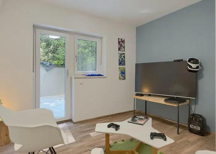 Stribor Near Medulin For 8 People With Private Pool - Only 1 Km From The