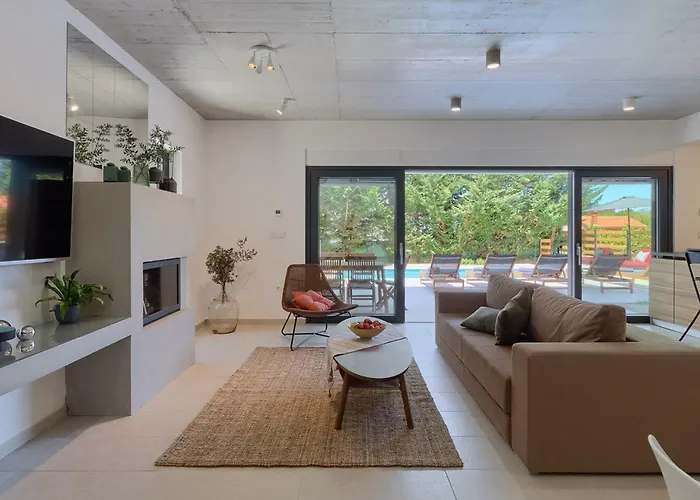 Stribor Near Medulin For 8 People With Private Pool - Only 1 Km From The Vila